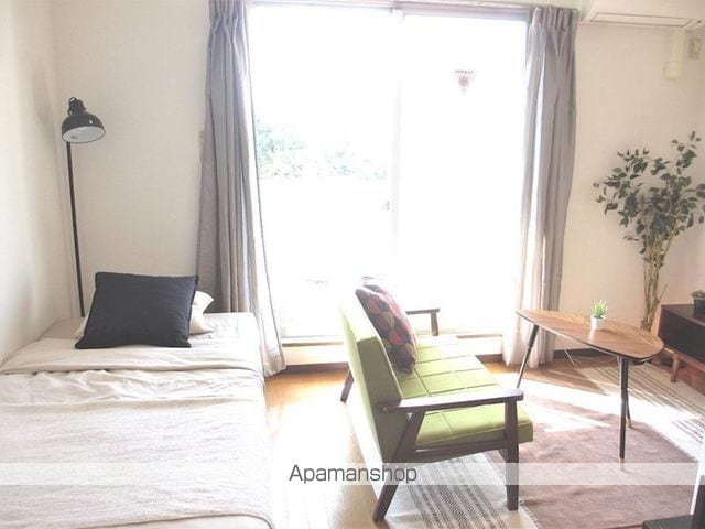 MAISON KAZの内装写真