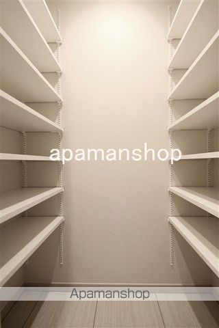 オーパスレジデンスSHINSAIBASHIサウスの内装写真
