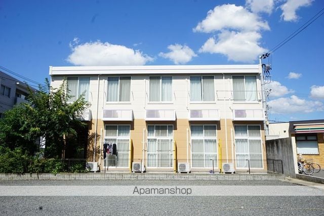 竹橋町マンションの外観写真