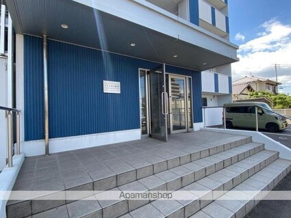 フォレスト林町[1LDK/40.32m2]のエントランス