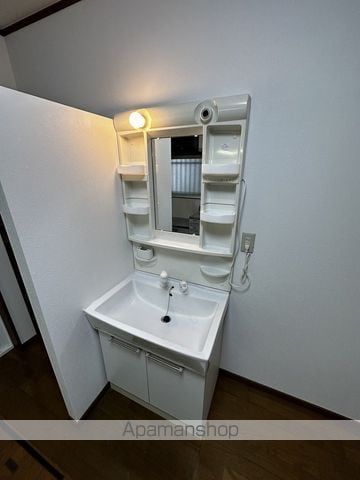 阪神電鉄阪神なんば 福駅 徒歩4分 2階建 築49年の内装写真
