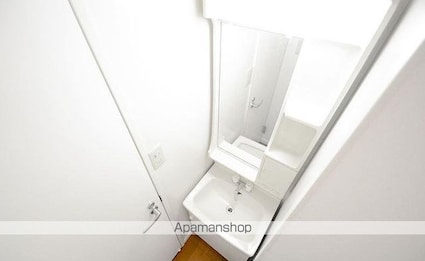 レオパレスＷｉｎｇ[2DK/49.68m2]の洗面所