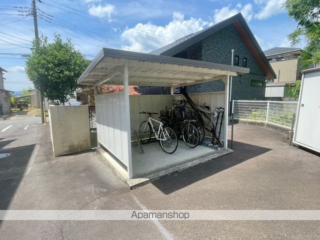 クレスト若松の外観写真