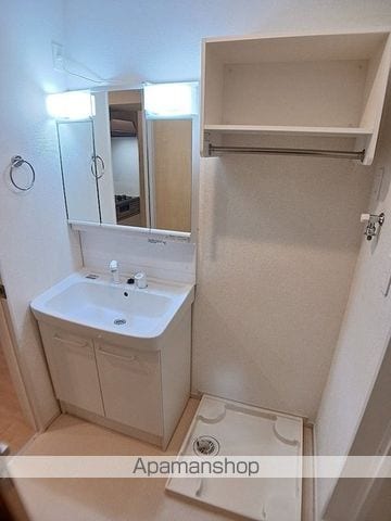 ウエスト ディオスの内装写真