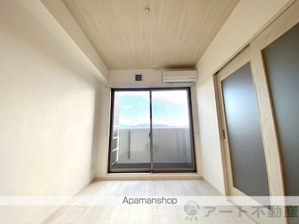 ｑｕｉｎｚｅ　ｌｉｅｕ（カーンズリュー）[1LDK/35.1m2]のリビング・居間