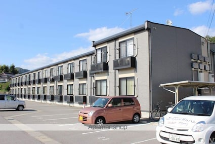 レオパレスエスポワール本郷[1K/28.02m2]の外観1