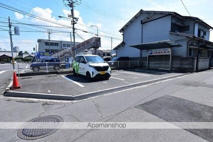 ８０８ＭＹ[1LDK/37.95m2]の駐車場