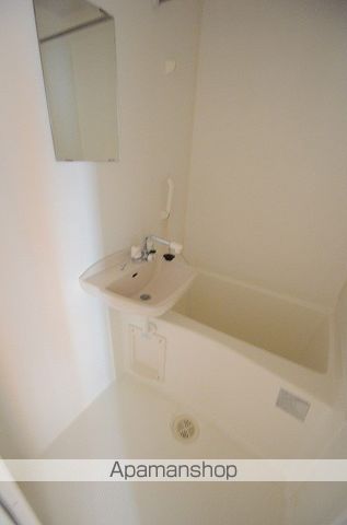 レオパレスセゾンブラン三郷の内装写真