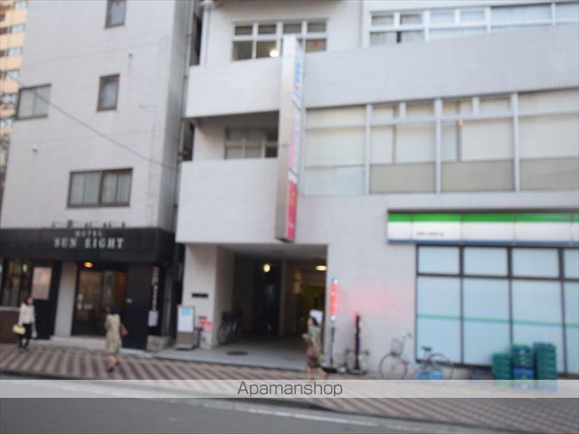 第一島ビルの玄関写真