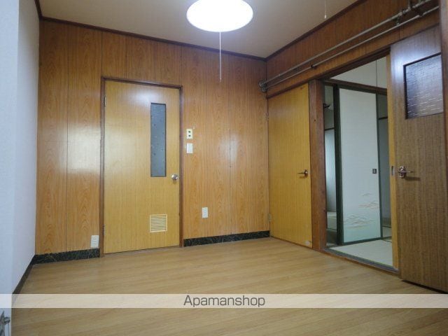 大坂マンションの内装写真