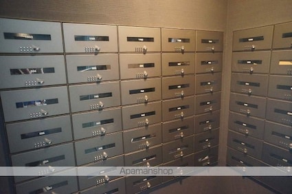 パークフラッツ中目黒[1LDK/53.87m2]の共用部2