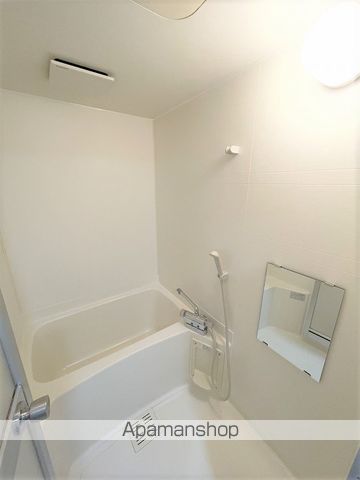 SURPLUS ONEサツミの内装写真