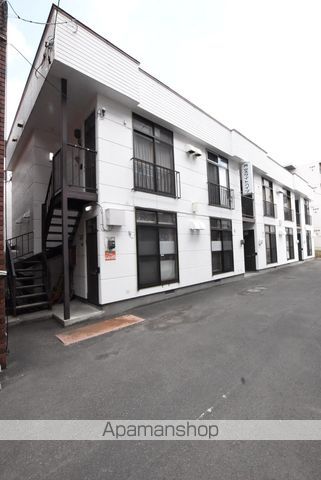 円山ホワイトハイツの外観写真
