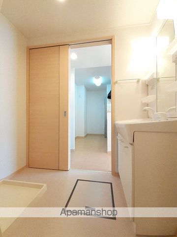 apartment 北海道白老郡白老町東町１丁目2-19
東町の賃貸情報を見る
物件地図