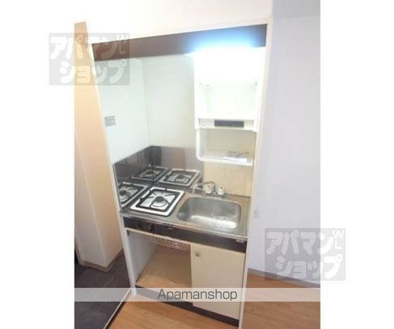 衣笠赤阪町貸家の内装写真