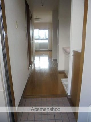 高知県高知市比島町１丁目[1R/27m2]の玄関