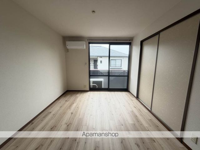 チェリーヒルズ F棟の内装写真