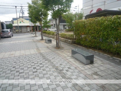 サーパス草津大路[4LDK/81.05m2]の外観2