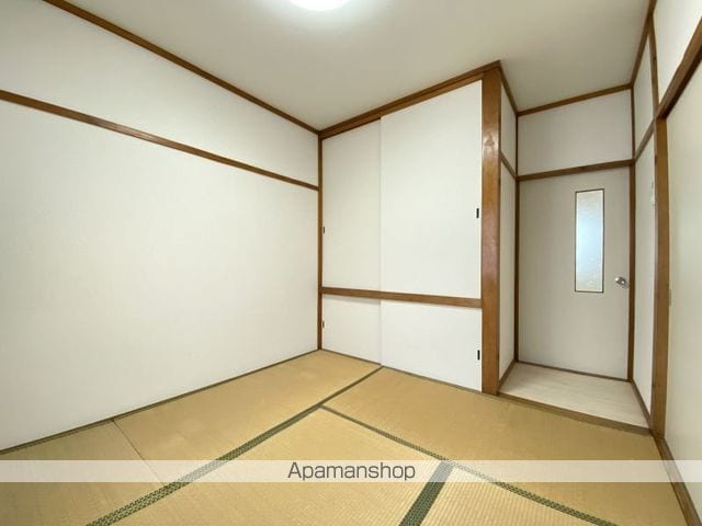 中央マンション1号棟の内装写真