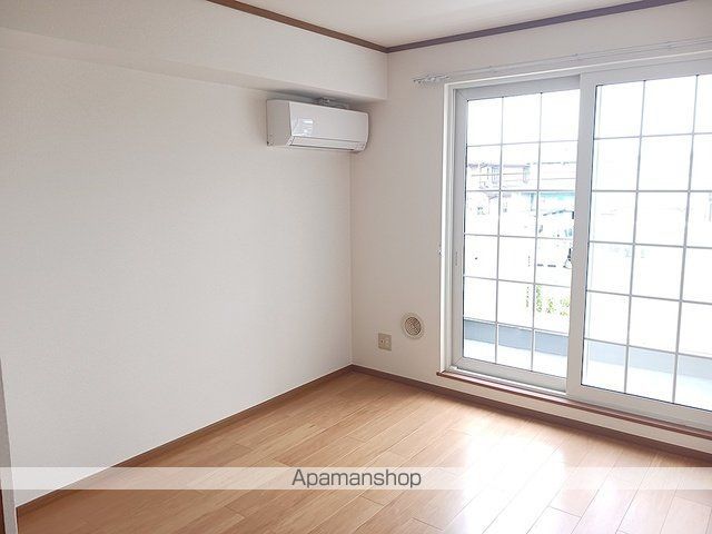 イストAの内装写真