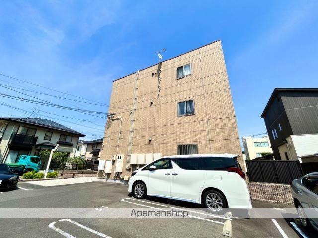 ＪＲ山陰本線 松江駅 徒歩28分 3階建 築13年の外観写真