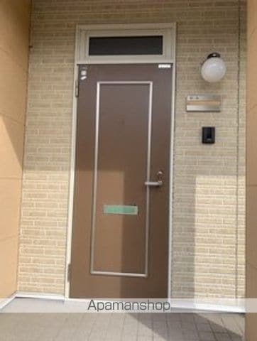 BOAメゾンの玄関写真