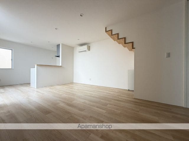 キャレブラン芳川町の内装写真