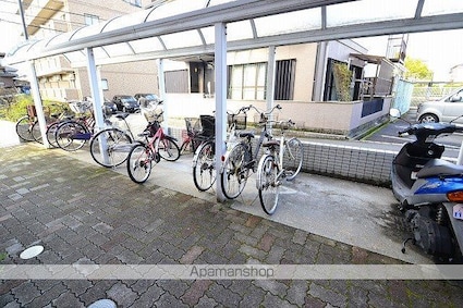 五日市ロイヤルハイツ[3LDK/70.64m2]の共用部