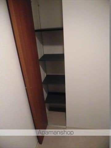 Y’S月寒西の内装写真