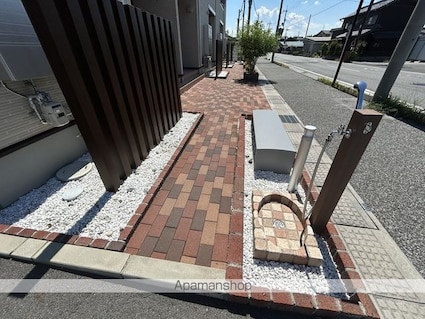 フローラ愛知川[1LDK/50.08m2]のロビー1