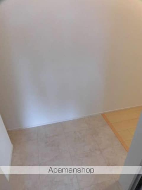 和歌山県和歌山市黒田[1K/31.2m2]の玄関