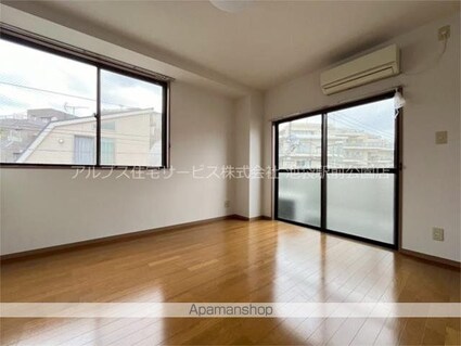 エクセレント第２[1R/19m2]のリビング・居間