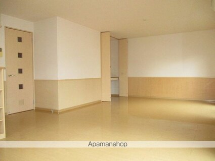 フェニックス　ＥＦ[1LDK/62.1m2]のリビング・居間