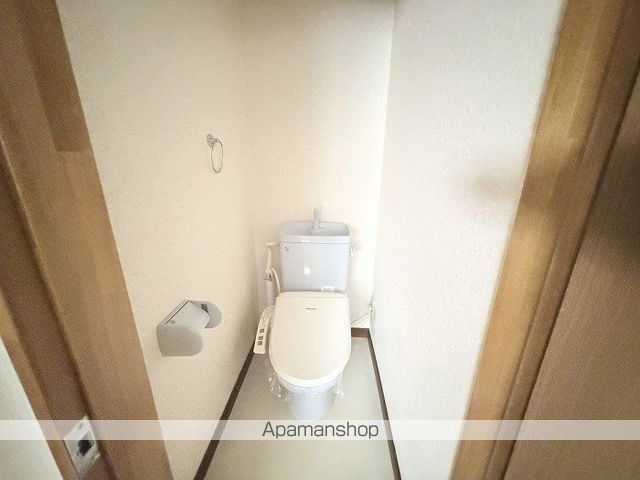 エミールハチマンの内装写真
