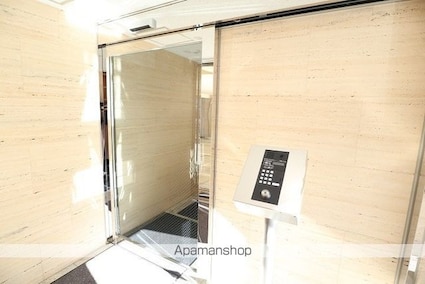 東京都立川市曙町２丁目[1R/27.81m2]のロビー