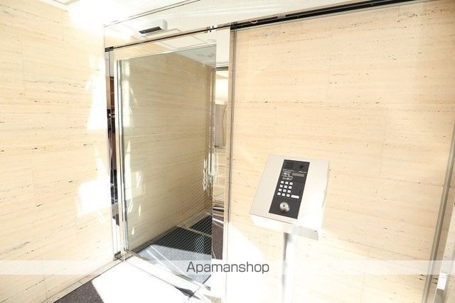 東京都立川市曙町２丁目[1R/27.81m2]のロビー