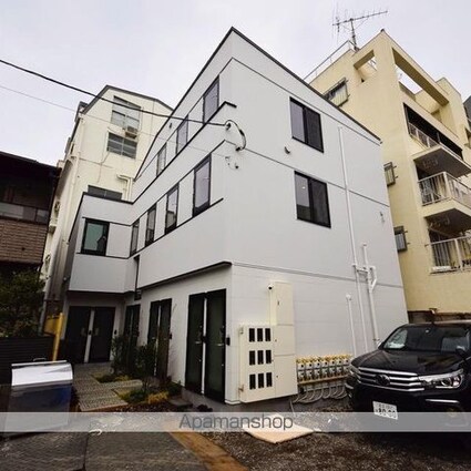 東京都新宿区舟町[1R/22.19m2]のエントランス