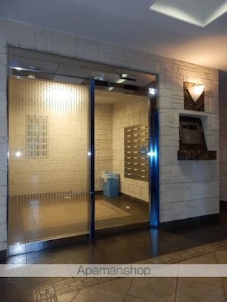 東京都新宿区西新宿５丁目[1K/21.52m2]の外観2