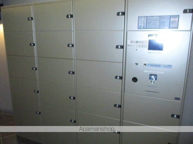 グランドメゾン三軒茶屋[1DK/30.55m2]の共用部3
