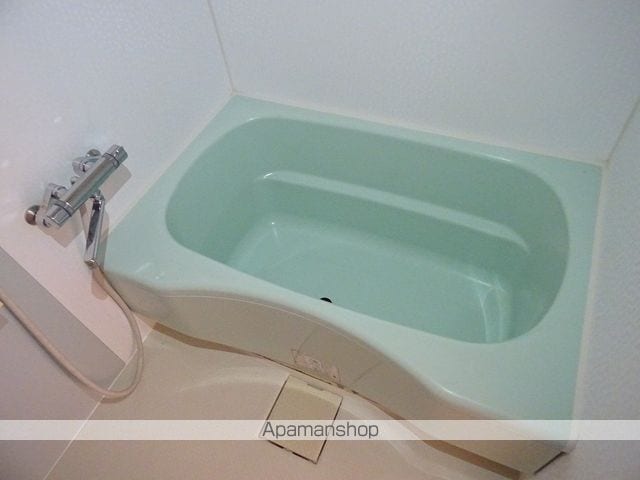 クラベールの内装写真