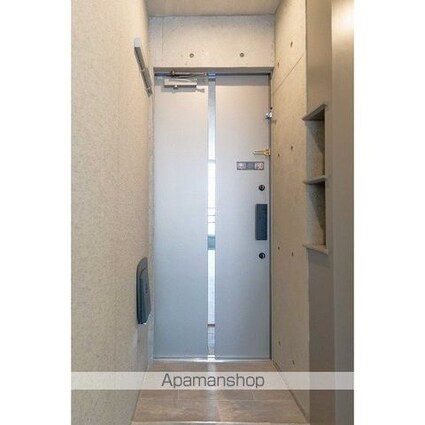 ｅｓｔ　Ｌａｒｇｏ　ＳＨＩＢＵＹＡ[1R/20.63m2]の玄関