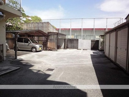 アミティ永国寺ＭＣ[4DK/57.42m2]の駐車場