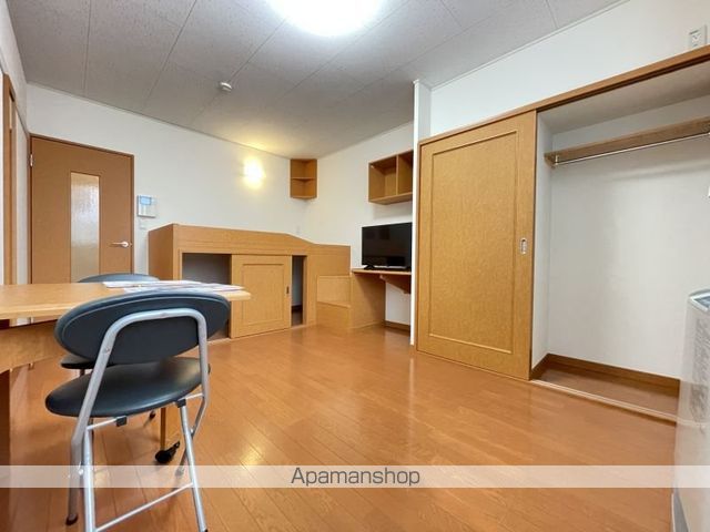 レオパレスタウンコート石川IIIの内装写真