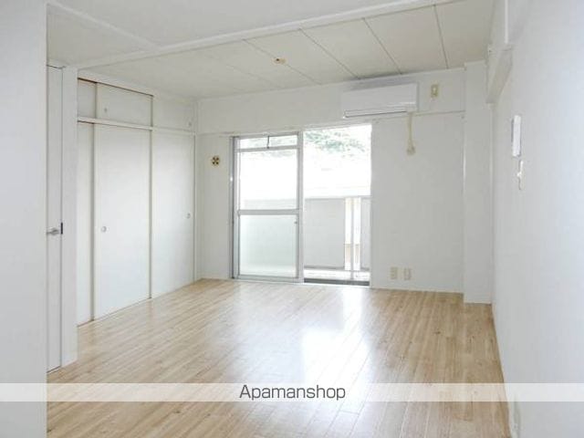 ビレッジハウス則松4号棟の内装写真