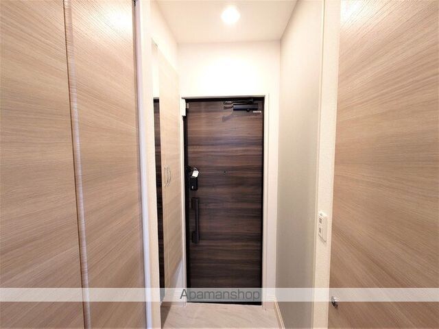 メゾン　ド　カルマン[2LDK/54.22m2]の玄関