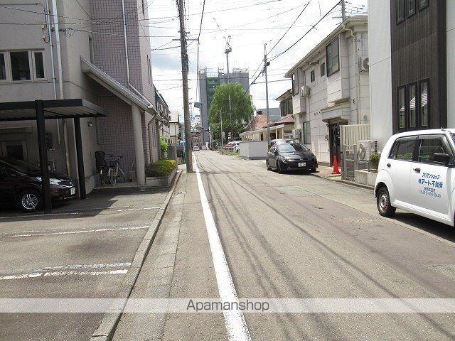 パインズフラットの周辺写真