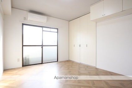 ラ・ヴェール泉[1K/25.37m2]のリビング・居間