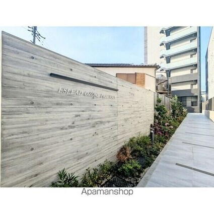 愛知県名古屋市北区山田２丁目[1LDK/29.75m2]のエントランス