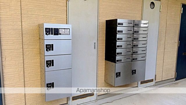 エブリークレハIIの玄関写真