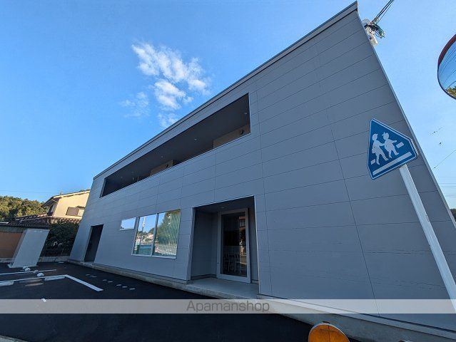 山陽本線 西高屋駅 徒歩13分 2階建 築3年の外観写真